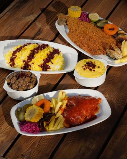 عکس رستوران فست فود سارا