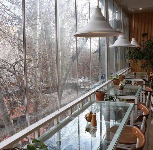 عکس رستوران آقا خان