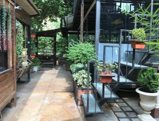 عکس رستوران آقا خان