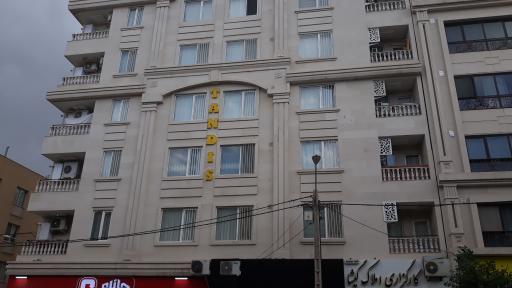 عکس مجتمع مسکونی تندیس