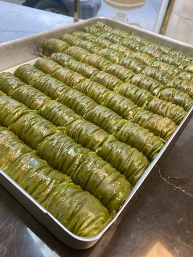 عکس رضا باقلوا