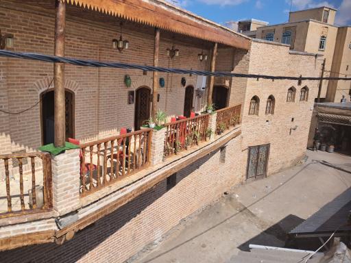 عکس اقامتگاه و سرای سنتی حاج لطف اله