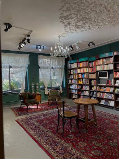 عکس شهر کاغذی