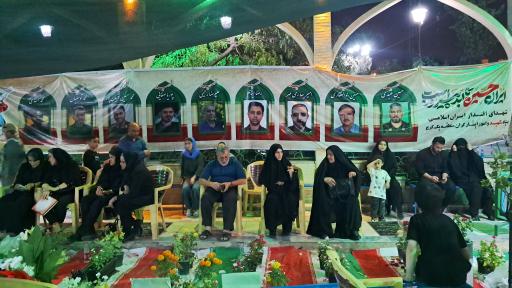 عکس گلزار شهدا امامزاده طاهر