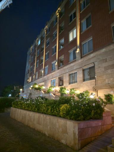 عکس ساختمان راد