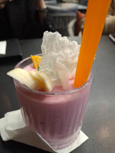 عکس کافه رستوران لازارو