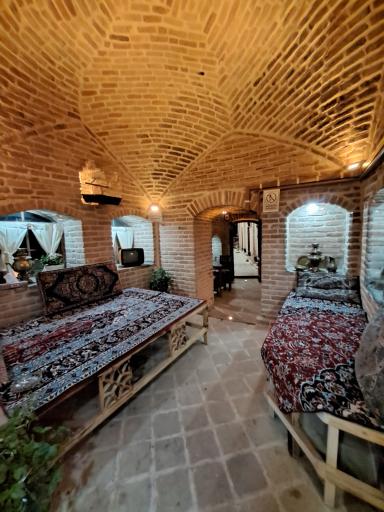 عکس اقامتگاه و سرای سنتی حاج لطف اله