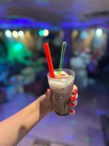 عکس سفره خانه سنتی عرشیا