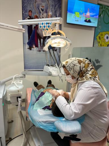 عکس درمانگاه شبانه روزی نشاط کودکان