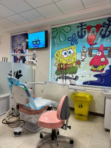 عکس درمانگاه شبانه روزی نشاط کودکان