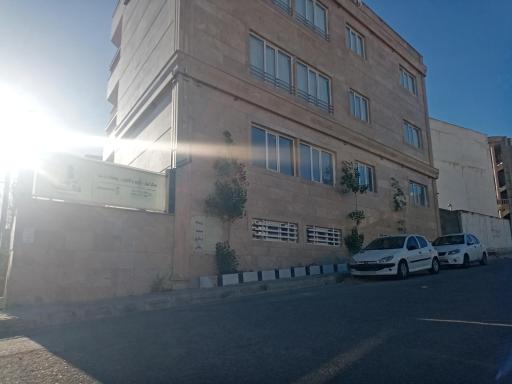 عکس دکتر مقدس