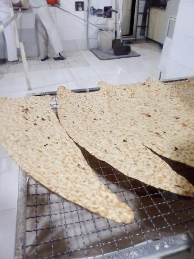 عکس نانوایی سنگکی سید اسماعیل