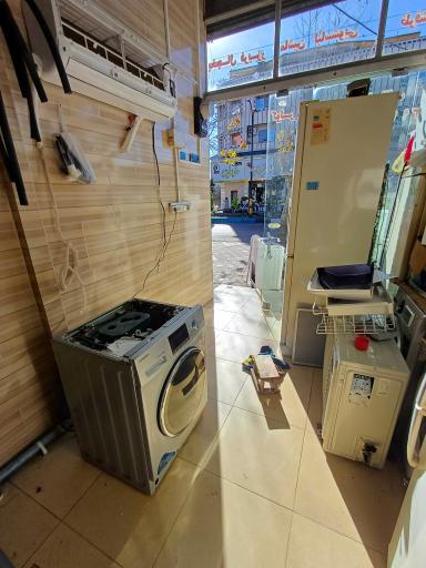 عکس مؤسسه فنی بندر