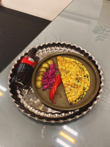 عکس کافه صبحانه چی