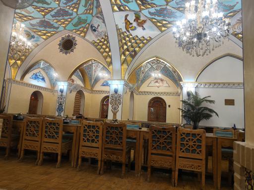 رستوران عمارت فخریه