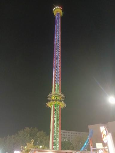 عکس شهربازی ارم سبز