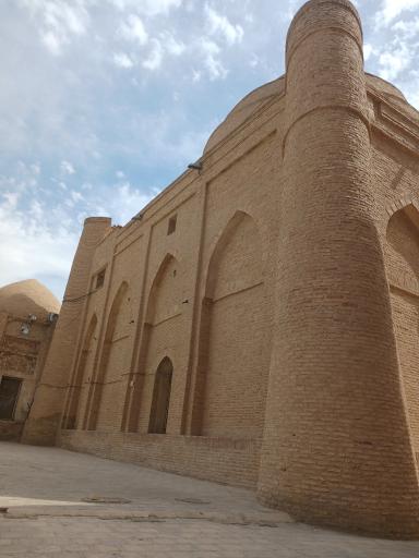 عکس امامزاده جعفر و محمد دامغان