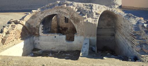 عکس حمام و قلعه  قدیمی چاهشک