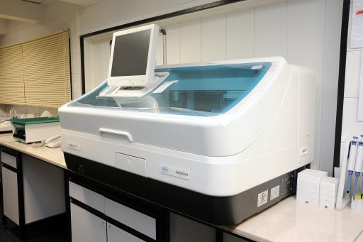 عکس آزمایشگاه دکتر خسروشاهی