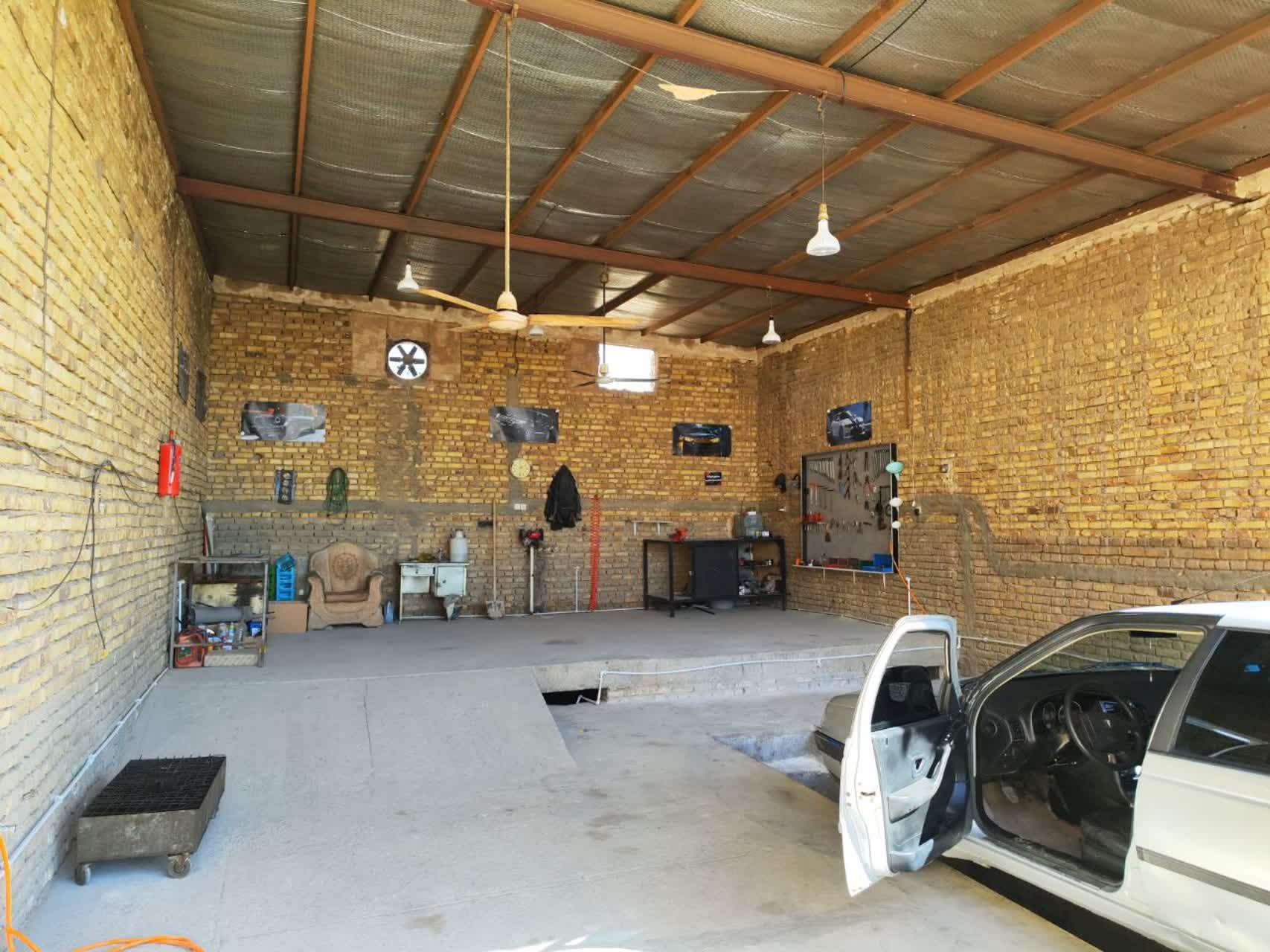 عکس تعمیرگاه آچار طلا