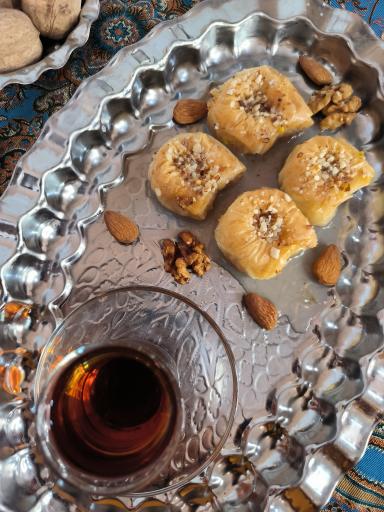 عکس کافه باقلوا نفیس