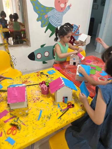 عکس آموزشگاه نقاشی تجسم خلاق