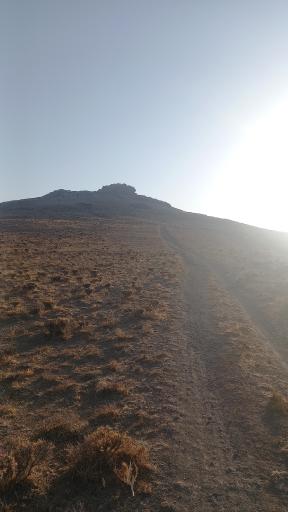 عکس کوه آقا بابا