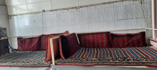 عکس دیزی سرا وصبحانه عبدالحسین