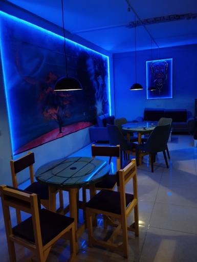 عکس کافه کلاک