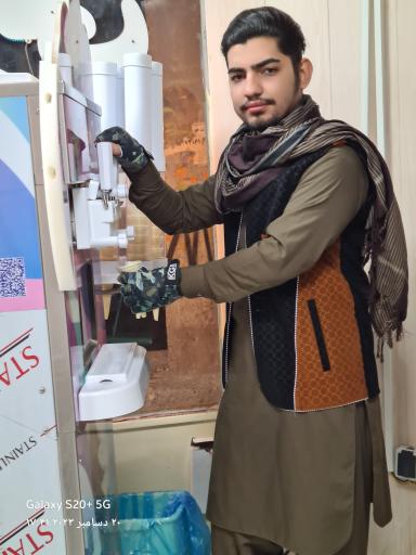 عکس بستنی و آبمیوه دنج