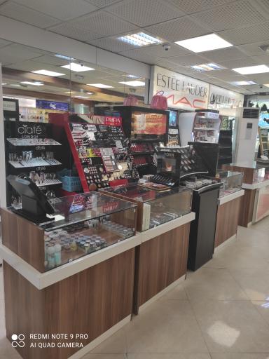 عکس آرایشی و تجهیزات نارسیس