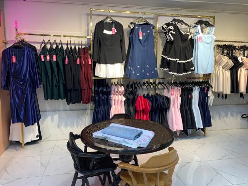 مزون گلابتون