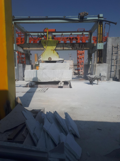 عکس کارخانه سنگ خاتم لامرد