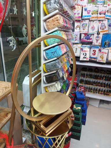 عکس فروشگاه لوازم جشن سوروسات