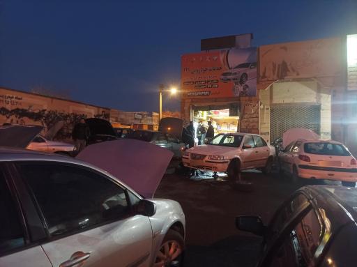 عکس خدمات خودرو ۱۲۱