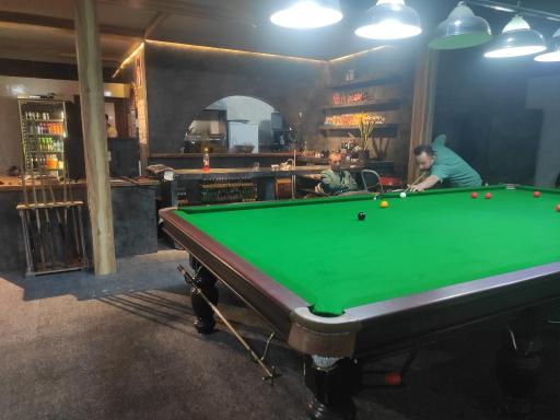 عکس گیم نت و بیلیارد رامین