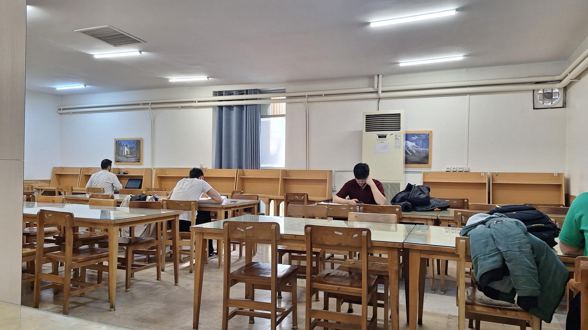 عکس کتابخانه امام خمینی (ره)