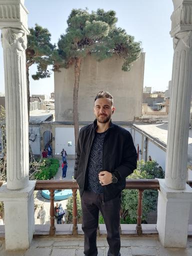 عکس خانه موتمن الاطبا