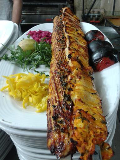 عکس باغ رستوران ساحل