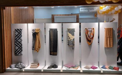 عکس شال و روسری هیرامد 