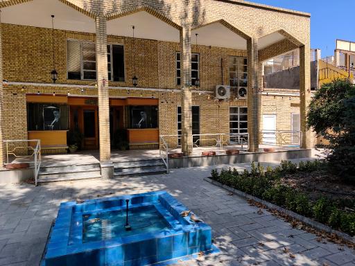 عکس موسسه آفرینش های هنری آستان قدس رضوی