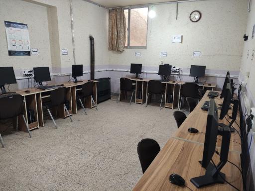 عکس مرکز ICDL گلدیس