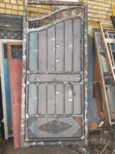 عکس جوشکاری و درب و پنجره سازی علی سلطانی 