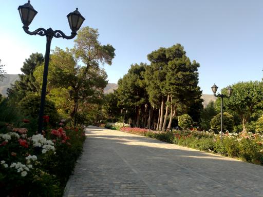 عکس بوستان باغ راز هستی