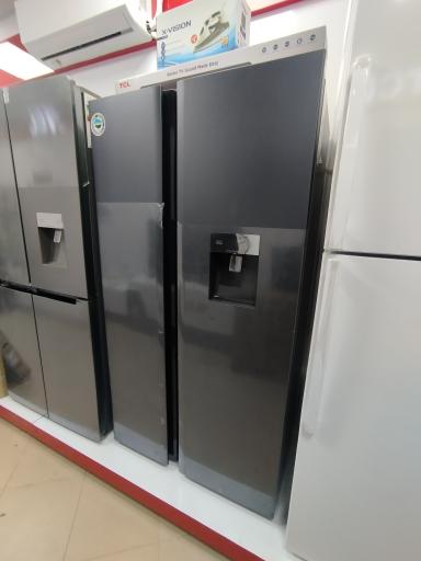 عکس عاملیت مجاز فروش و خدمات پس از فروش ایکس ویژن و تی سی ال