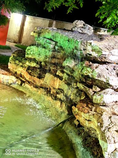 عکس سفره خانه سنتی باغ طوبی