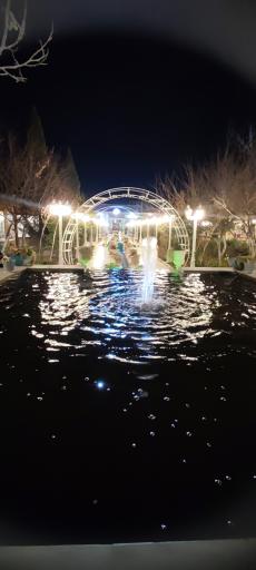 عکس باغ رستوران نقش جهان