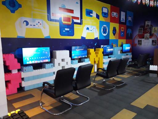 عکس شهربازی قلعه شادی (شعبه تورک مال)