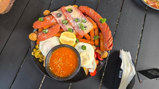 عکس کافی شاپ و رستوران بام دریا