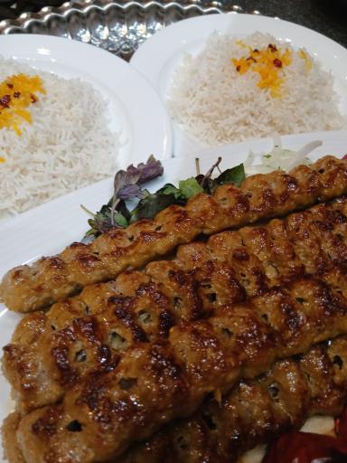 عکس کافه کباب شب 
